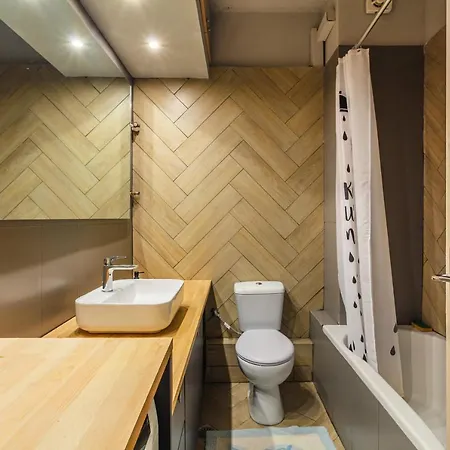 Apartamento Luxurious Flat Near The Beach And The City Center *
