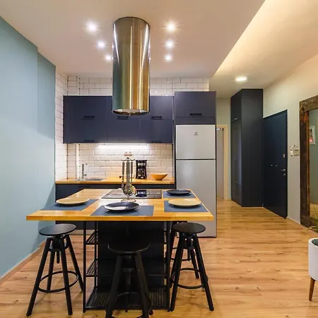 Apartamento Luxurious Flat Near The Beach And The City Center *
